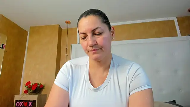 Heidy milf online show from July 10, 2026, 8:33 pm