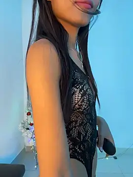 luxurykatty online show from June 26, 2026, 9:08 pm