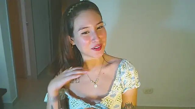 Yulienneg online show from April 2, 2026, 1:25 am