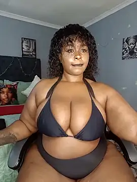 Snapshot of BBW_CUMX chatting on October 13, 2025, 4:34 am BBW CUMX online show from October 13, 2025, 4:34 am