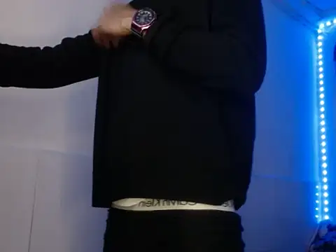 Snapshot of Sexy_hotlatin25 chatting on October 12, 2025, 5:39 am Sexy hotlatin25 online show from October 12, 2025, 5:39 am