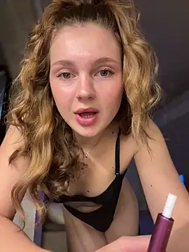 Emaline Fane online show from March 16, 2026, 6:23 pm