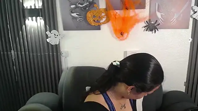 Snapshot of Mia_garcia28 chatting on October 25, 2025, 7:52 pm Mia garcia28 online show from October 25, 2025, 7:52 pm