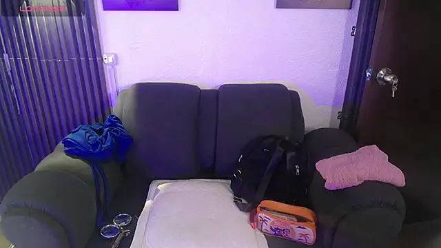 Snapshot of Mia_garcia28 chatting on November 4, 2025, 7:35 pm Mia garcia28 online show from November 4, 2025, 7:35 pm