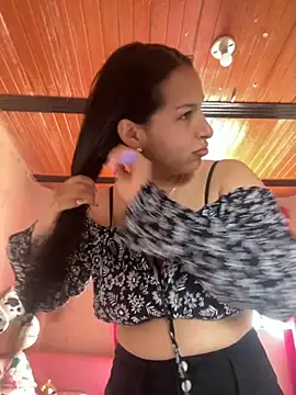 Snapshot of Mia_garcia28 chatting on November 28, 2025, 5:26 pm Mia garcia28 online show from November 28, 2025, 5:26 pm