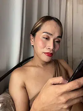 RomanticPearlTS online show from February 14, 2026, 12:24 pm