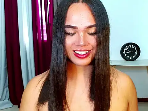 Snapshot of miss_glenda chatting on October 9, 2025, 11:25 pm miss glenda online show from October 9, 2025, 11:25 pm