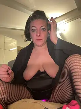 cicetta online show from October 4, 2025, 2:42 am