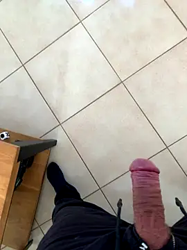 Chriscoki online show from October 31, 2025, 8:59 am