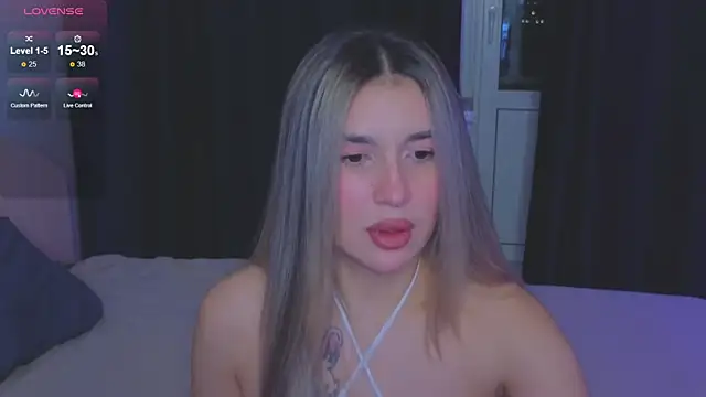 RoxyChill online show from September 22, 2025, 7:49 pm