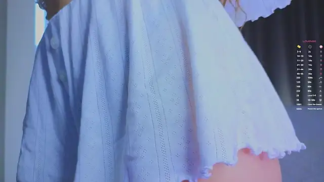 VirginiaHouston online show from December 3, 2025, 6:32 am