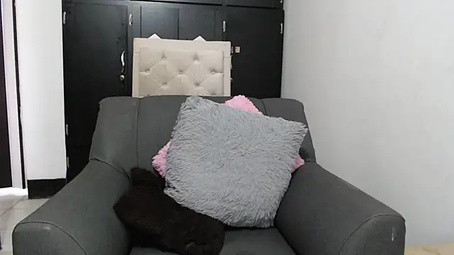Snapshot of Taliana21 chatting on April 20, 2026, 7:59 pm Taliana21 online show from April 20, 2026, 7:59 pm