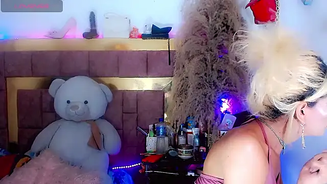 ravenous charmer online show from March 9, 2026, 5:44 am