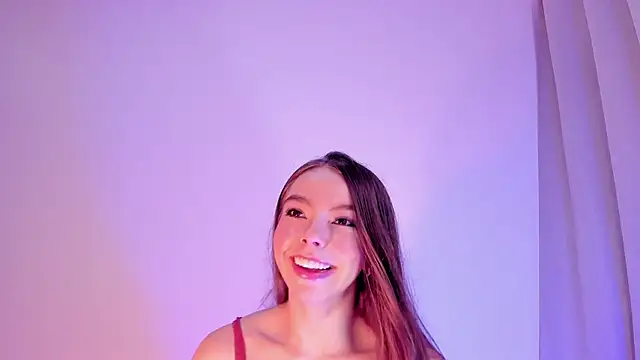 Snapshot of Miia-Rose chatting on December 19, 2025, 10:50 pm Miia-Rose online show from December 19, 2025, 10:50 pm