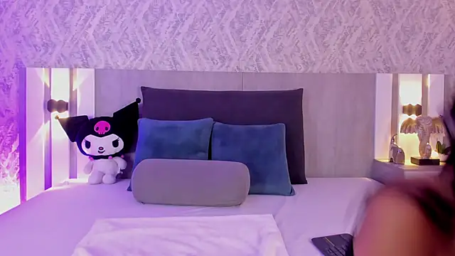 Snapshot of krystal_foxx chatting on November 21, 2025, 11:25 pm krystal foxx online show from November 21, 2025, 11:25 pm