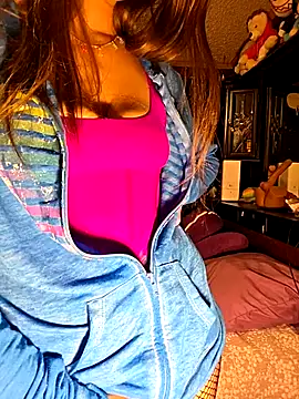 Snapshot of xXKnifeRiderXx chatting on October 23, 2025, 1:16 am xXKnifeRiderXx online show from October 23, 2025, 1:16 am