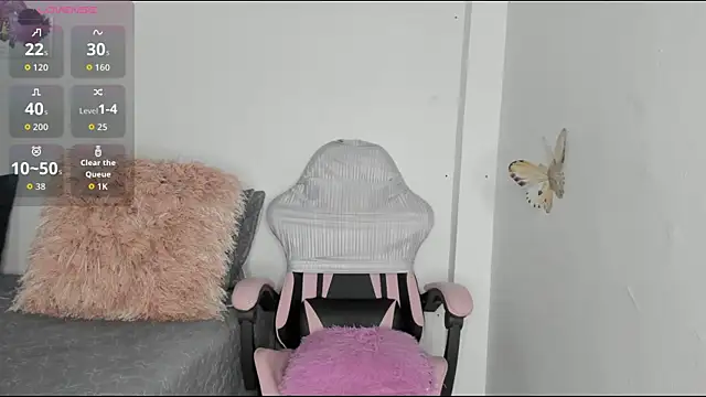 mari-ross online show from July 13, 2026, 2:14 am