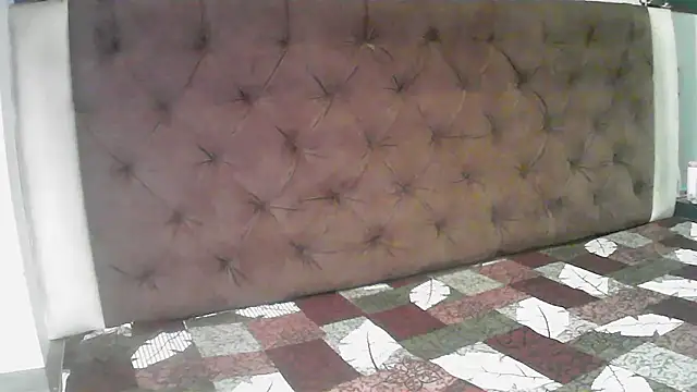 elize   online show from January 9, 2026, 2:25 am