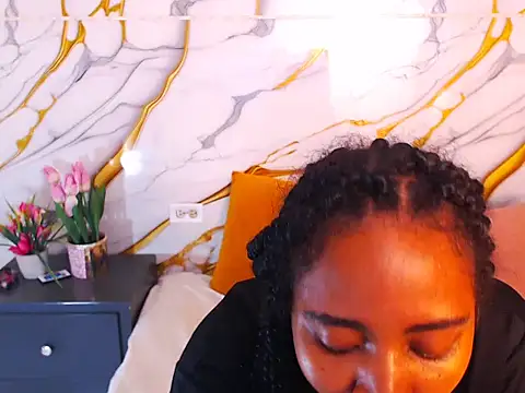 AmbarSmit online show from February 20, 2026, 3:36 am