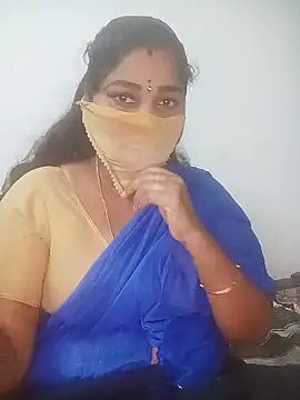 Rojaa009 online show from October 10, 2025, 6:07 pm