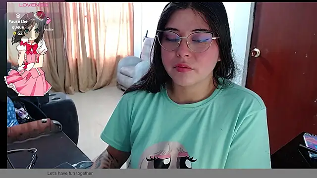 Snapshot of Hanna-11 chatting on September 24, 2025, 5:27 pm Hanna-11 online show from September 24, 2025, 5:27 pm