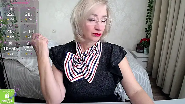 Snapshot of hunters_woman chatting on October 23, 2025, 12:04 pm hunters woman online show from October 23, 2025, 12:04 pm