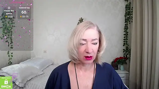 Snapshot of hunters_woman chatting on November 11, 2025, 2:06 pm hunters woman online show from November 11, 2025, 2:06 pm