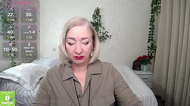 Snapshot of hunters_woman chatting on November 14, 2025, 2:05 pm hunters woman online show from November 14, 2025, 2:05 pm