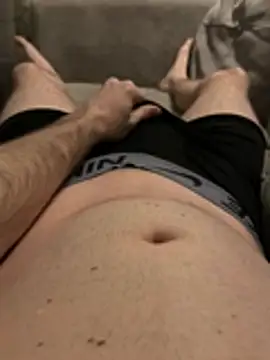 naughtycoupl98 online show from February 22, 2026, 11:36 pm