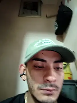 Snapshot of Exlifer chatting on February 12, 2026, 10:05 pm Exlifer online show from February 12, 2026, 10:05 pm