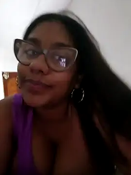 Snapshot of MeliBoobs chatting on November 9, 2025, 3:38 am MeliBoobs online show from November 9, 2025, 3:38 am