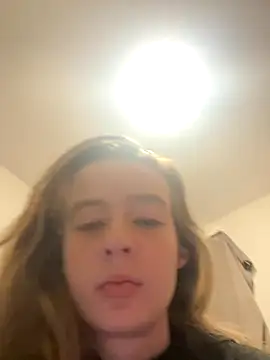 SeccySerena online show from November 15, 2025, 9:21 pm