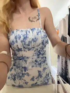 SeccySerena online show from May 25, 2026, 6:36 pm
