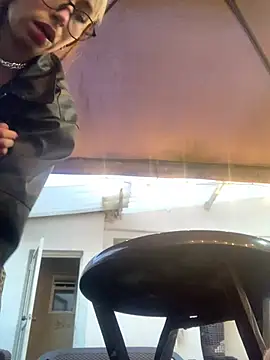 Sallem Pink online show from February 6, 2026, 11:13 am