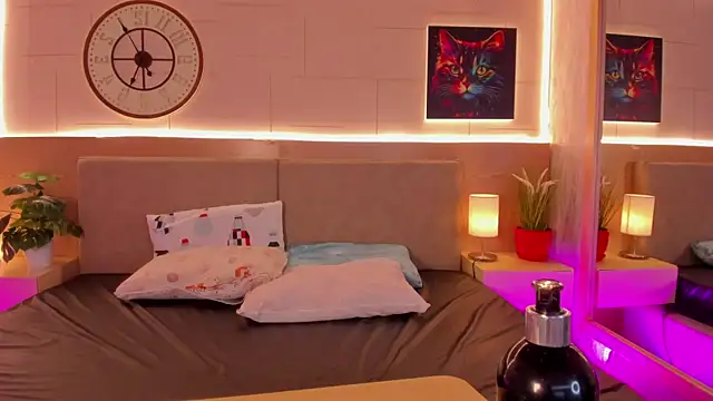 Meloddy Rose online show from November 16, 2025, 10:37 pm