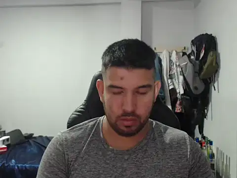 Axel11113 online show from September 12, 2025, 2:55 am