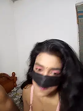 Darkchocosl8 online show from February 12, 2026, 7:09 pm