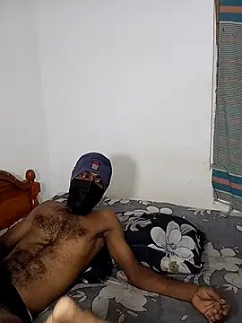 Darkchocosl8 online show from April 12, 2026, 9:20 pm