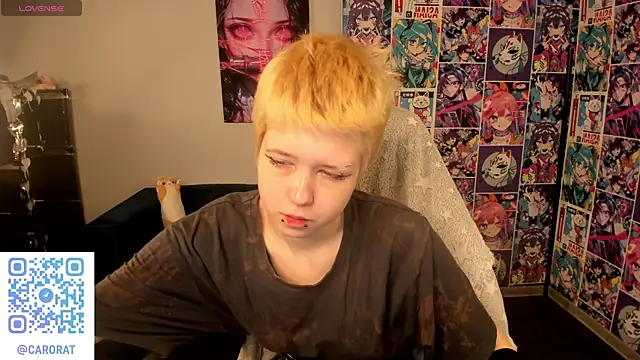 CarolineRichter online show from October 13, 2025, 3:28 am