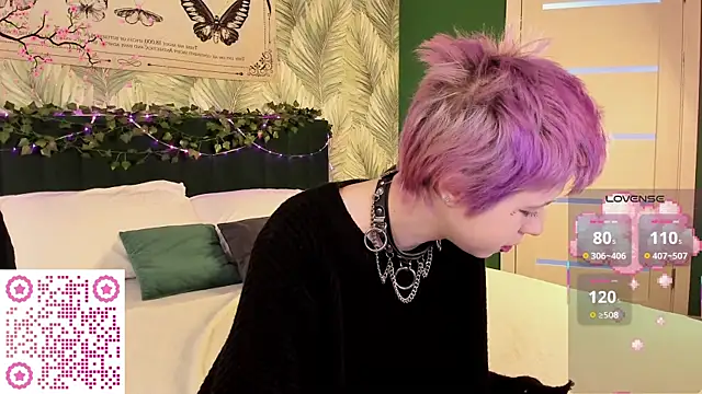 CarolineRichter online show from November 9, 2025, 3:38 am