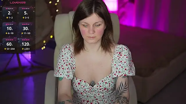 TinaMelt online show from March 13, 2026, 7:42 pm