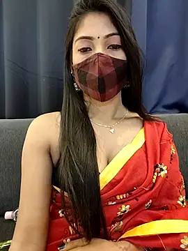 priya 26 online show from October 5, 2025, 4:44 am