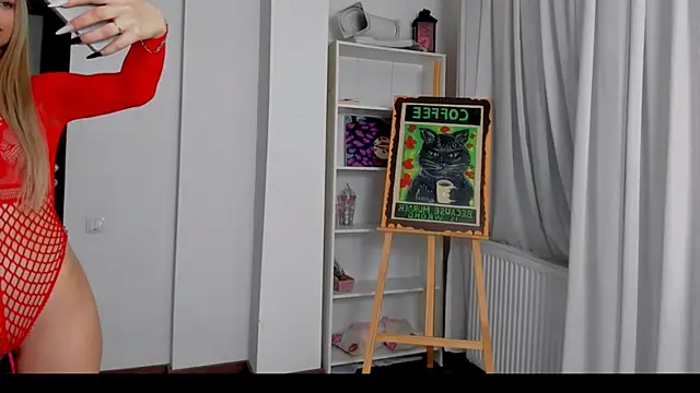 Peachie99 online show from October 19, 2025, 8:31 pm