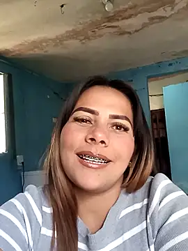 camila rogue online show from November 14, 2025, 12:15 pm