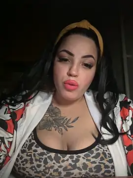 sexybunny18255 online show from October 15, 2025, 8:09 pm