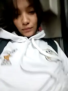 mia blue01 online show from September 25, 2025, 2:26 am