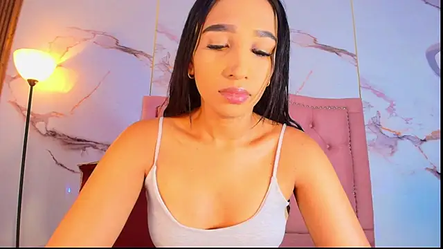 AlyaThompson online show from June 3, 2026, 3:53 am