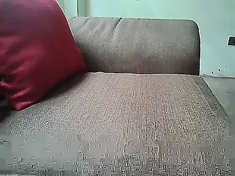 Duvis23 online show from November 18, 2025, 8:24 pm