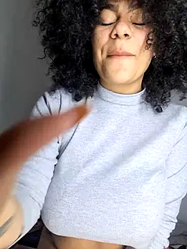 Yerystar online show from October 2, 2025, 7:32 pm