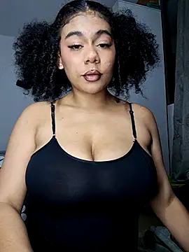 Yerystar online show from February 19, 2026, 3:24 am